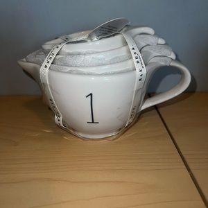Rae Dunn White Measure Cups with handle